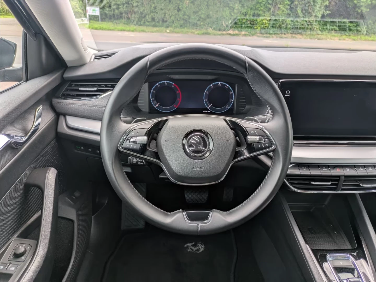 Skoda Octavia 2.0/150HP/NAVI/CAM/LED/KLESS/AMBI/126g - изображение 7