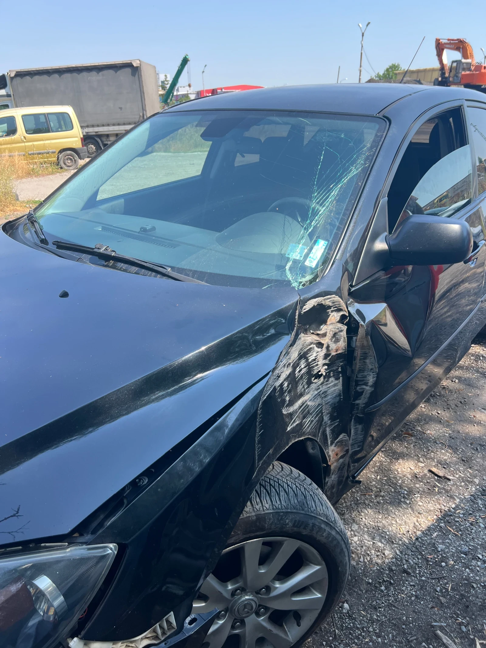 Mazda 3  - изображение 7