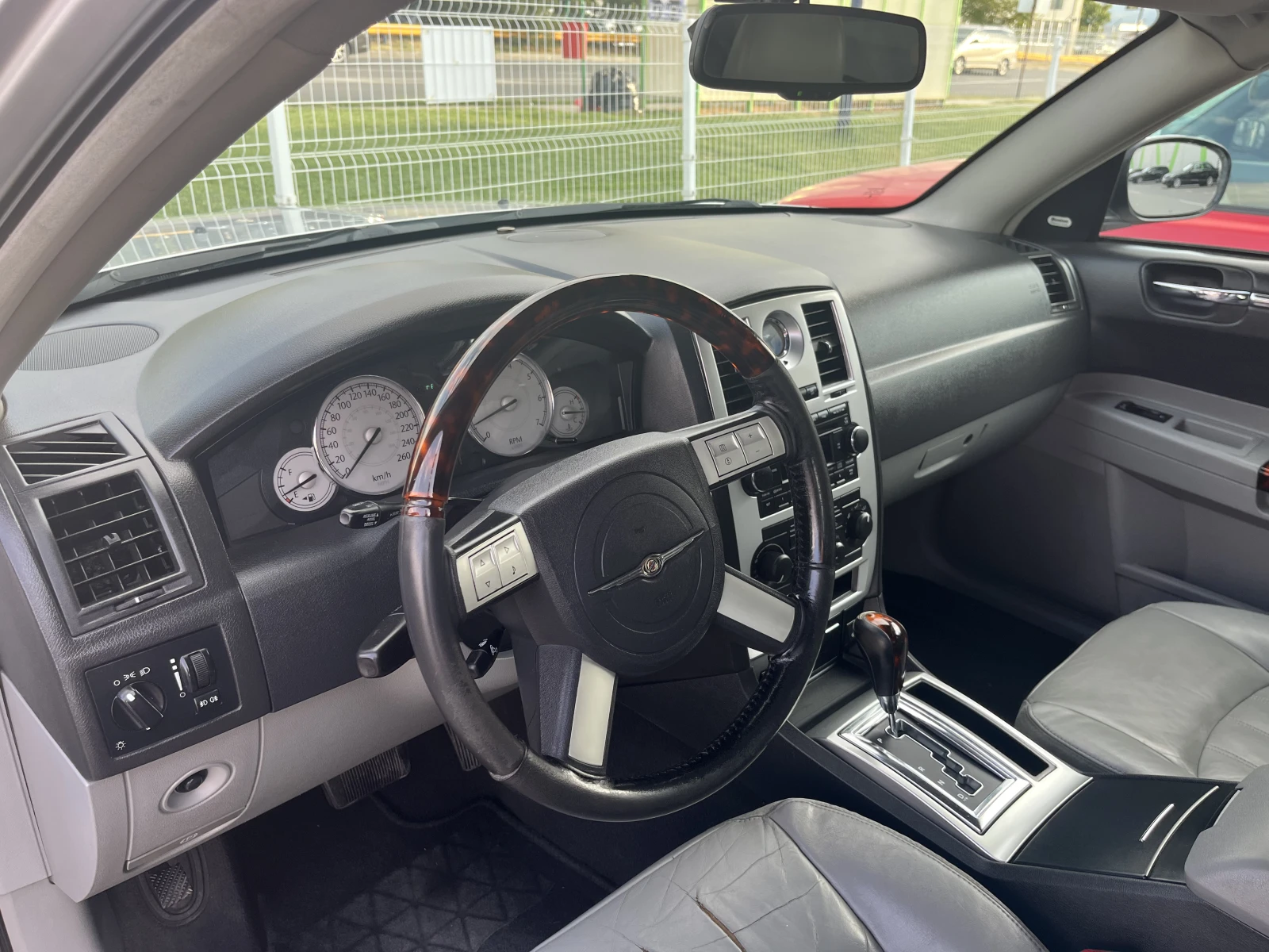 Chrysler 300c  - изображение 6