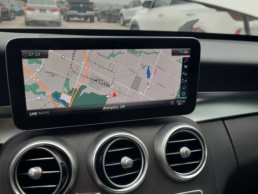 Mercedes-Benz C 300 * CARFAX * Цена до България*  - изображение 10