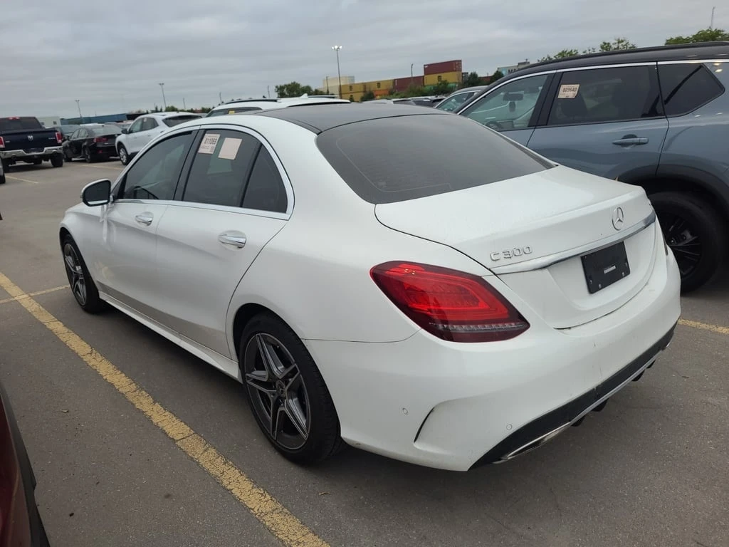 Mercedes-Benz C 300 * CARFAX * Цена до България*  - изображение 4