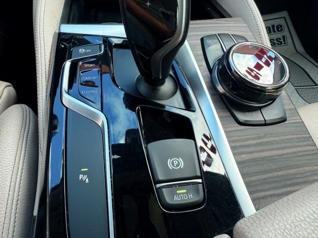 BMW 530  i xDrive LUXURY LINE SUNROOF NAVI   | Mobile.bg   15