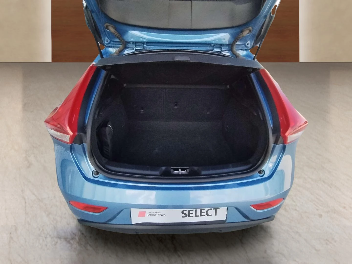 Volvo V40 2, 0 | Mobile.bg � ����������� 12