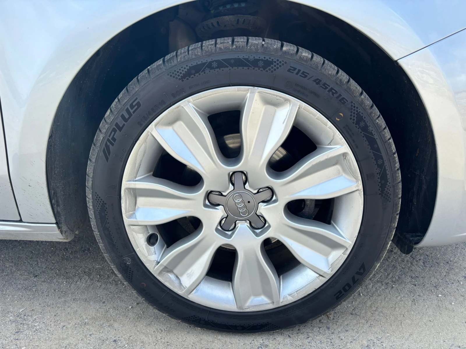 Audi A1, снимка 7 - Автомобили и джипове - 53876291