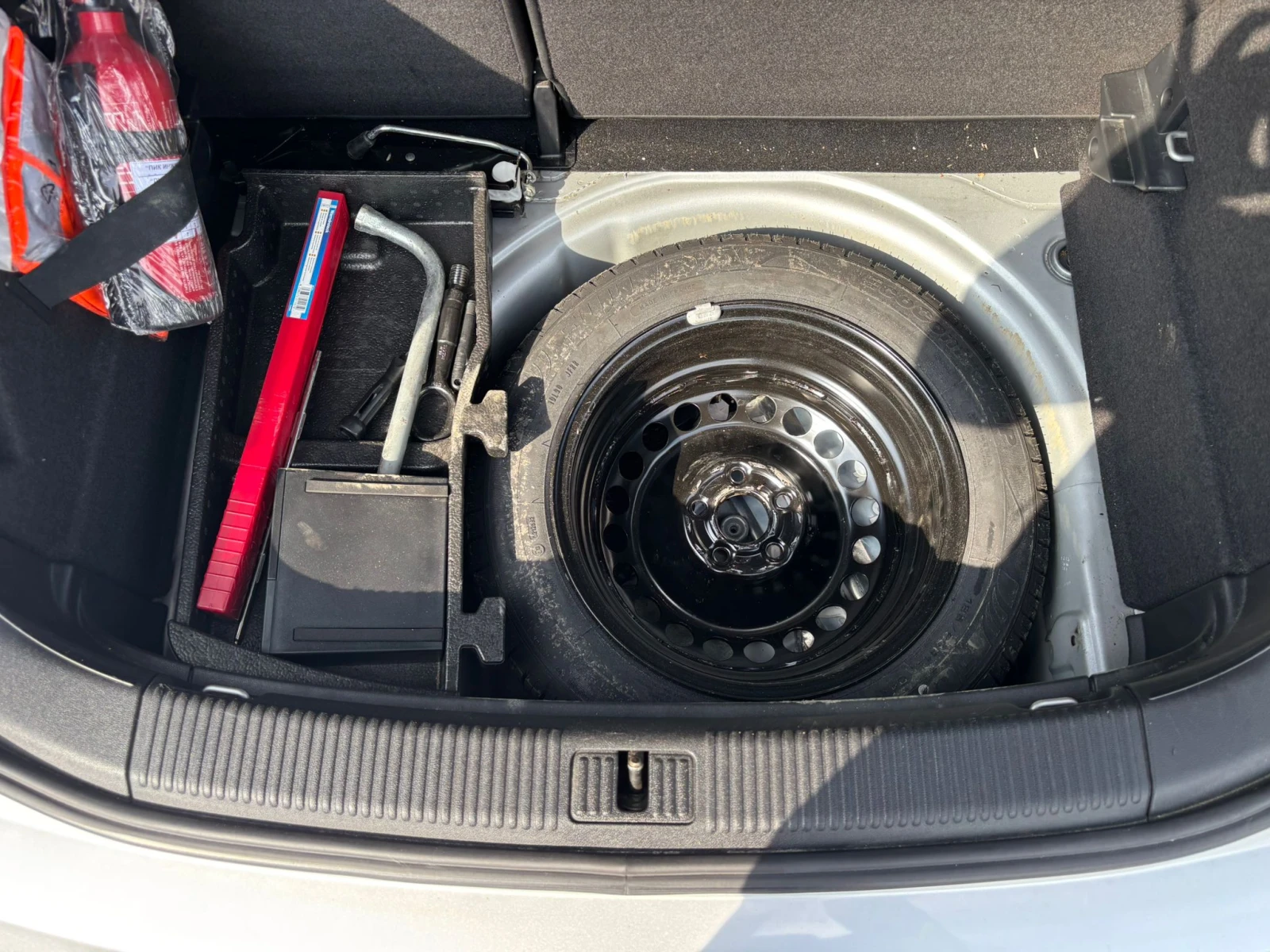 Audi A1, снимка 15 - Автомобили и джипове - 53876291