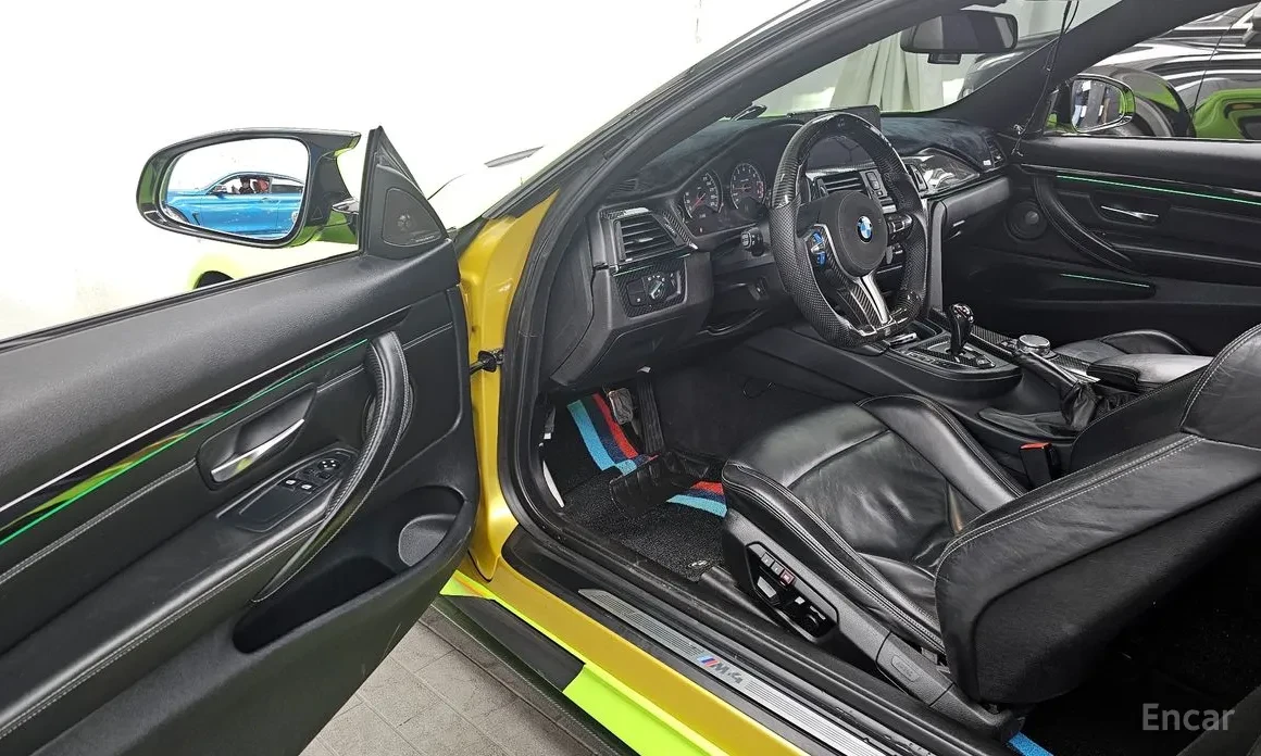 BMW M4 SHADOW / DCT / HARMAN / HEADUP / ПОДГРЕВИ , снимка 7 - Автомобили и джипове - 54008892