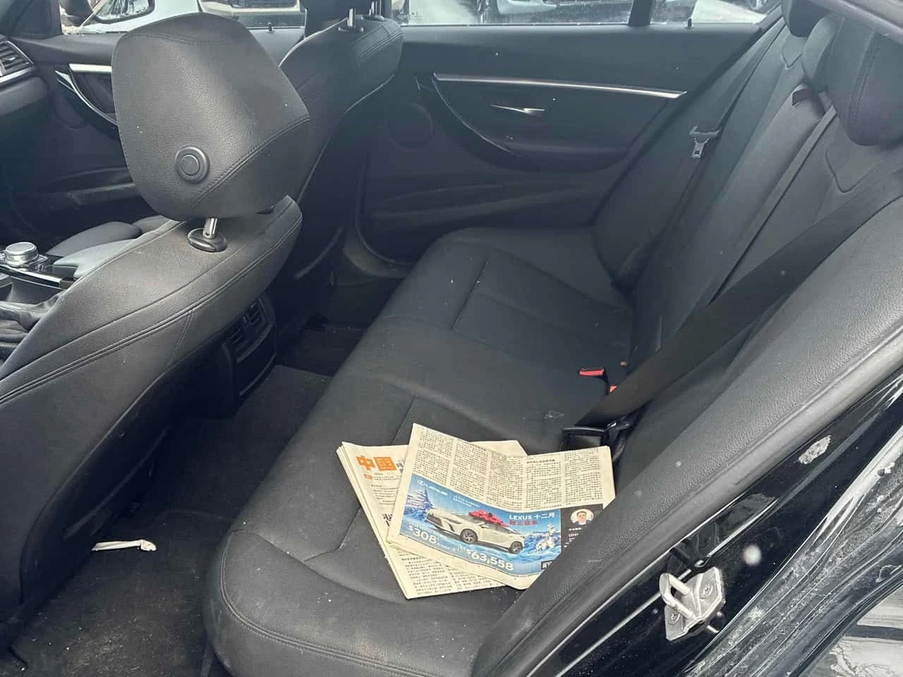 BMW 330 * xDrive * CARFAX * 2 КЛЮЧА * ПАНО * KEYLESS, снимка 17 - Автомобили и джипове - 54085252