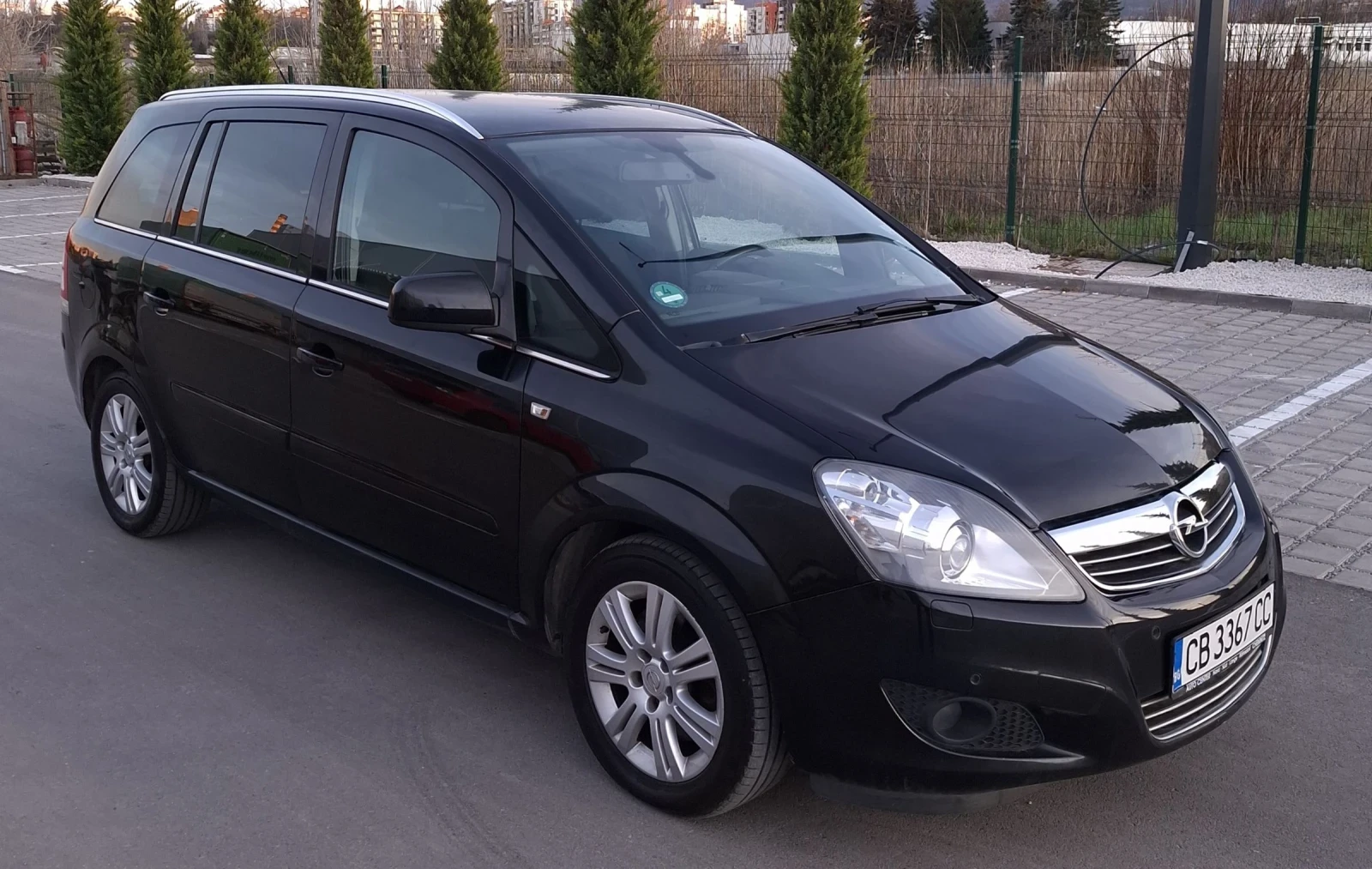 Opel Zafira FACELIFT 