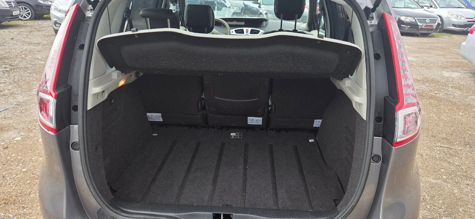 Renault Grand scenic 149000 km !!!!!XМOD, снимка 7 - Автомобили и джипове - 54746328