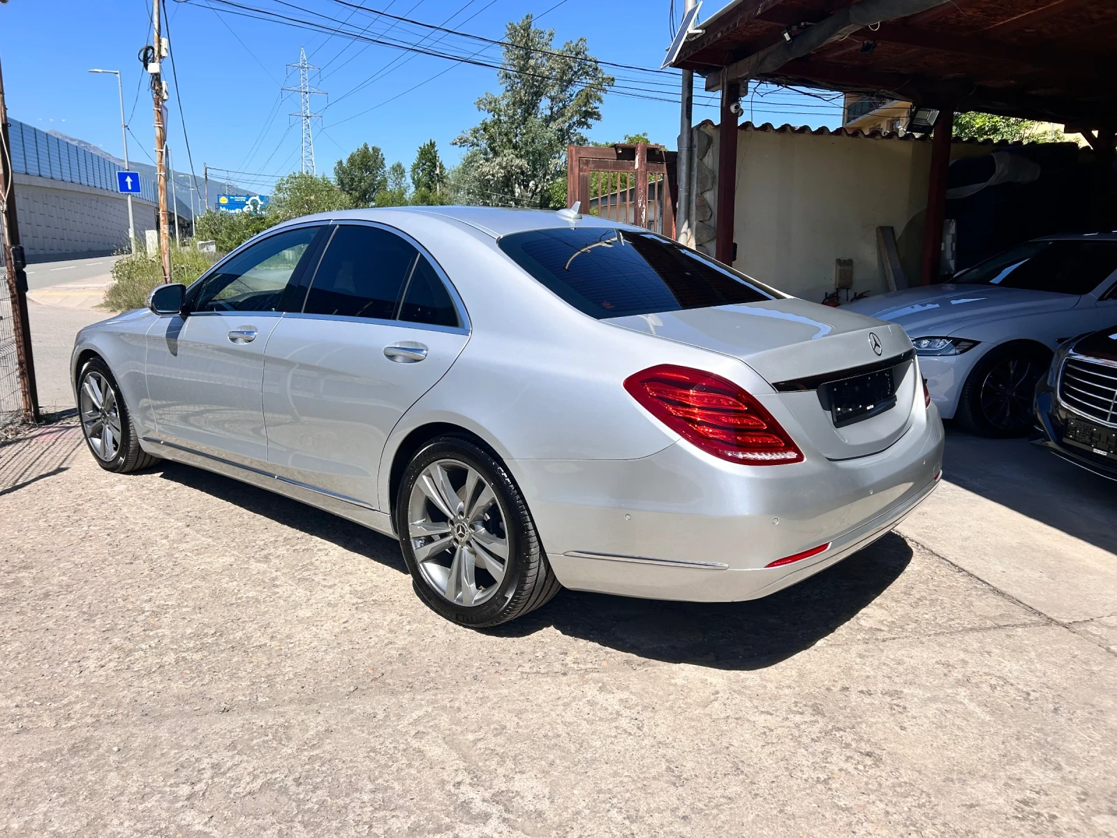 Mercedes-Benz S 350 d PREMIUM PLUS 4MATIC, снимка 2 - Автомобили и джипове - 54968351