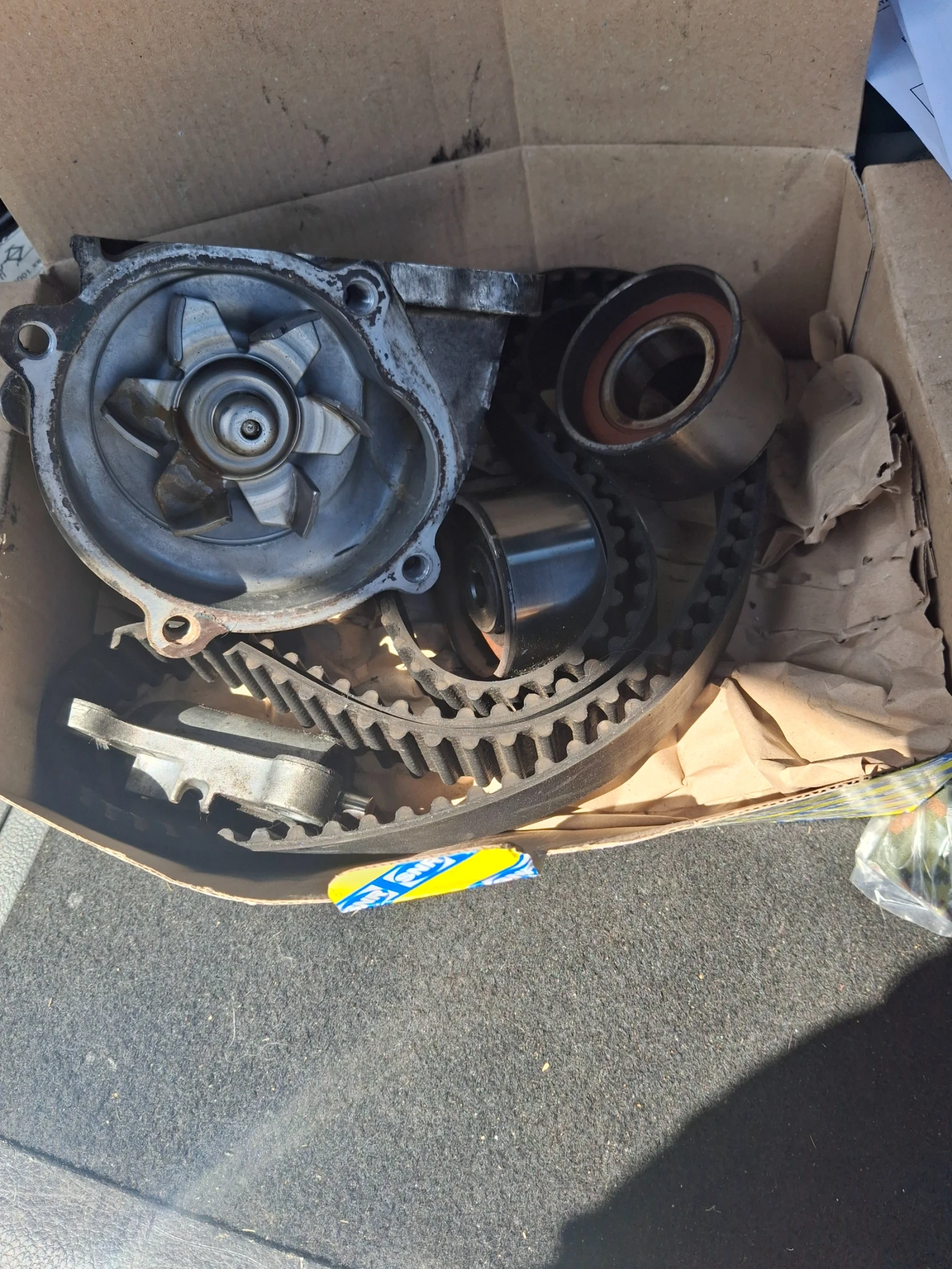 VW Passat Седан, снимка 4 - Автомобили и джипове - 55189728
