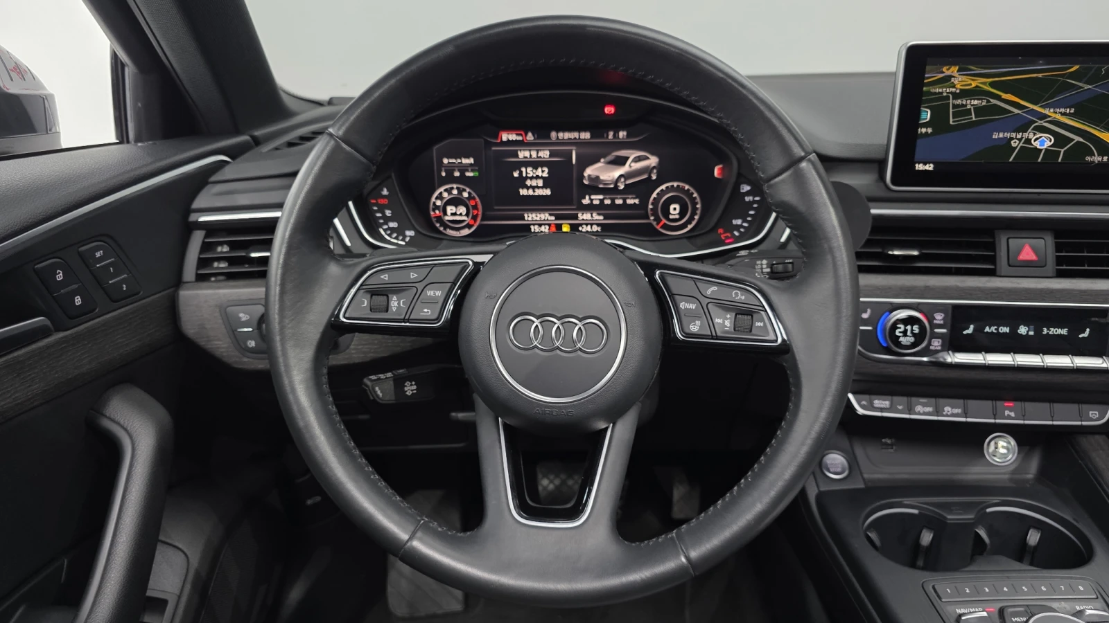 Audi A4  40 TFSI PREMIUM, снимка 9 - Автомобили и джипове - 55324825