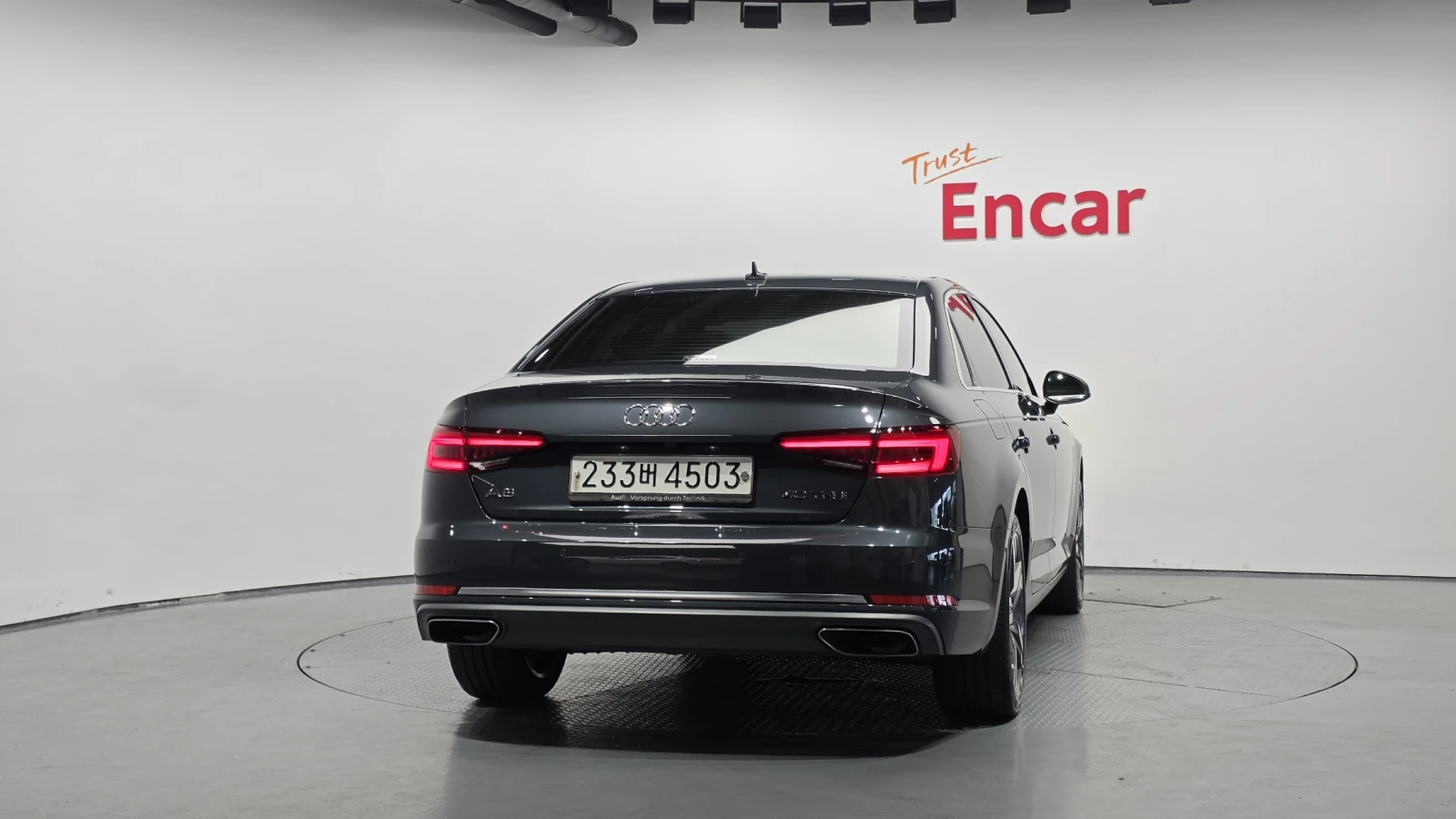 Audi A4  40 TFSI PREMIUM, снимка 4 - Автомобили и джипове - 55324825