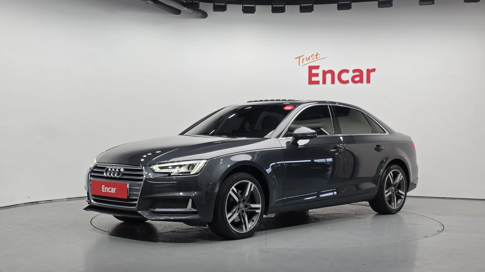 Audi A4  40 TFSI PREMIUM, снимка 1 - Автомобили и джипове - 55324825