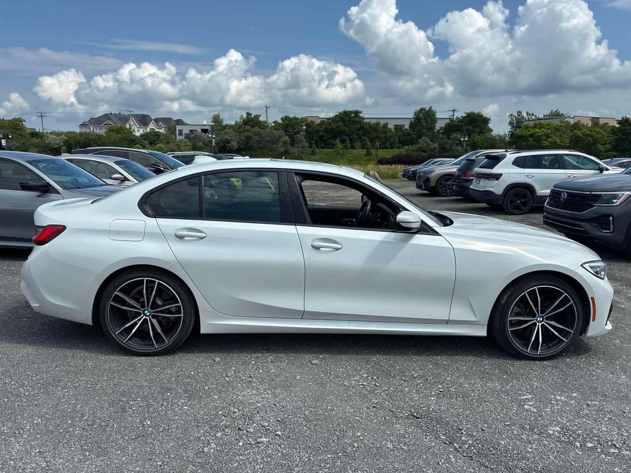 BMW 330 * xDrive * CARFAX * * ОПЦИЯ ЗА ФИНАНСИРАНЕ * , снимка 3 - Автомобили и джипове - 55481711