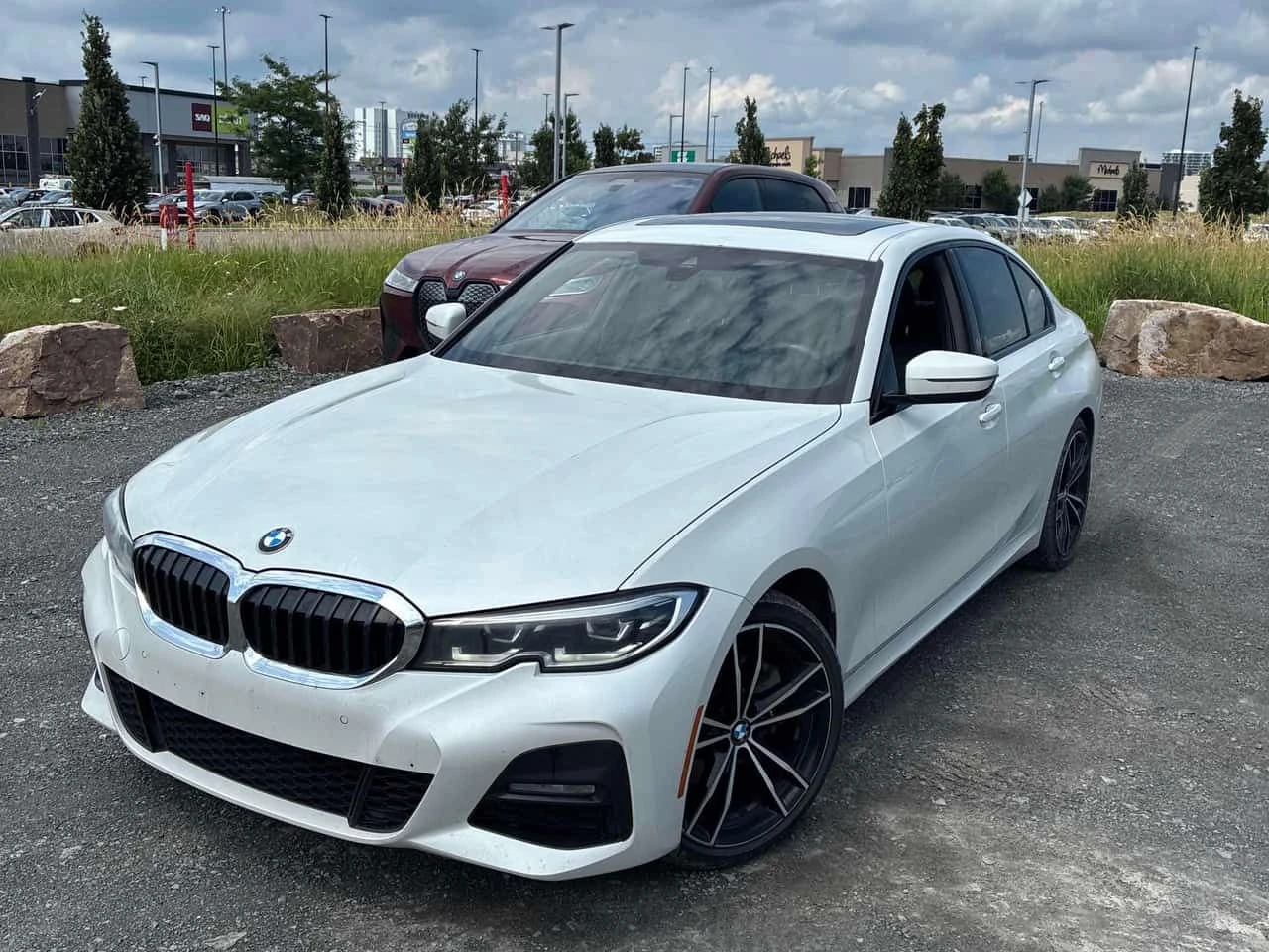 BMW 330 * xDrive * CARFAX * * ОПЦИЯ ЗА ФИНАНСИРАНЕ * 