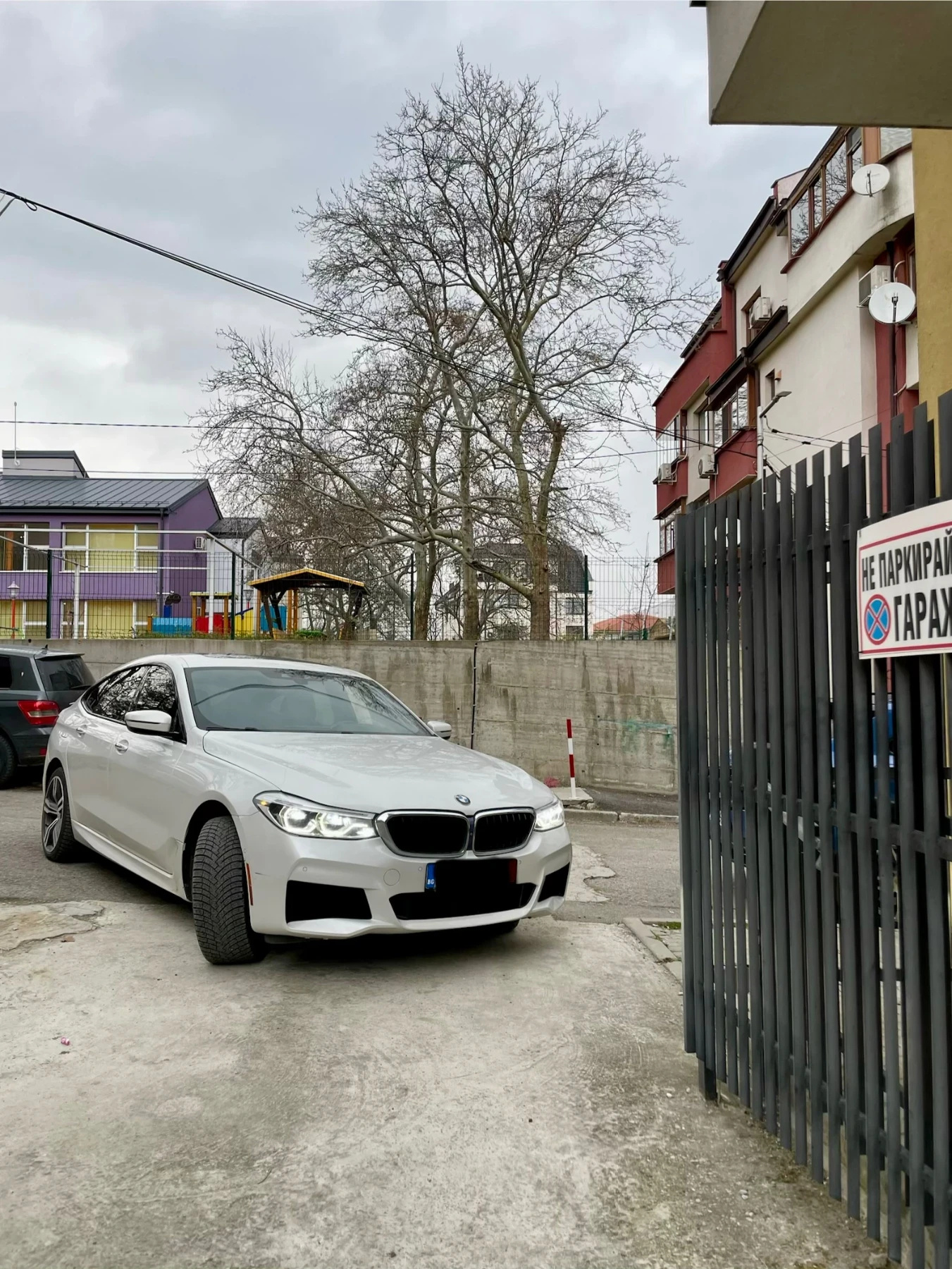 BMW 6 GT 640i M pack, снимка 3 - Автомобили и джипове - 56138941