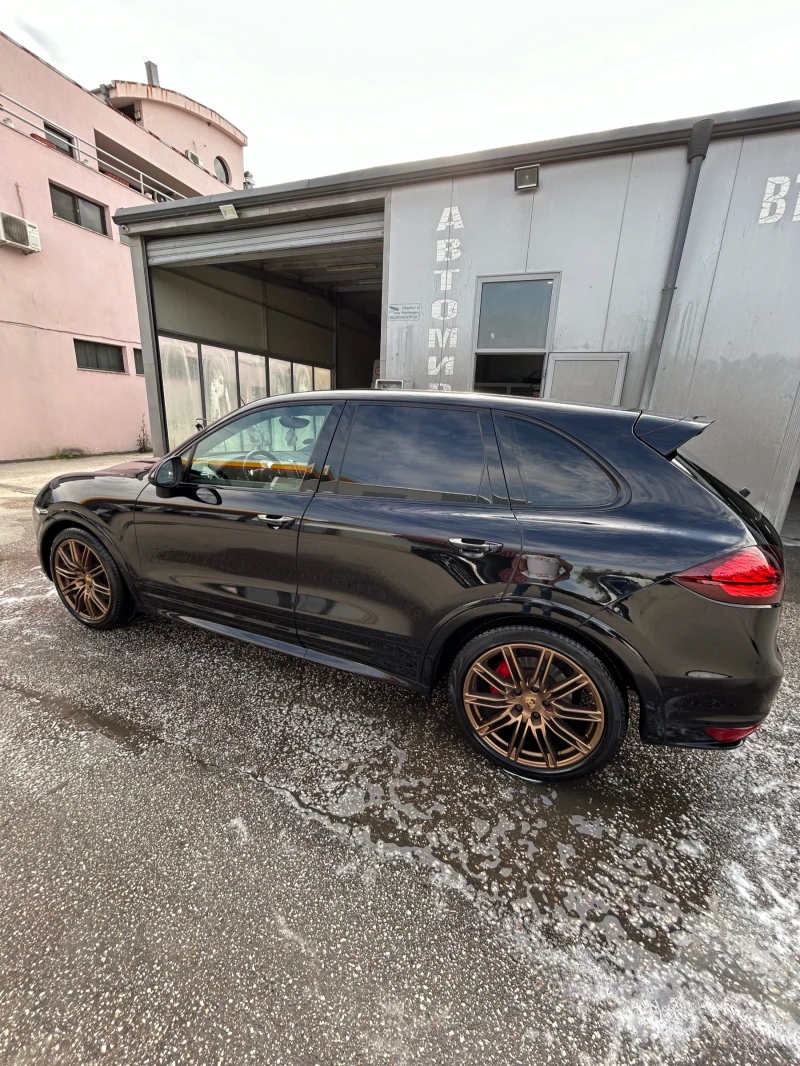 Porsche Cayenne GTS, снимка 3 - Автомобили и джипове - 52571546