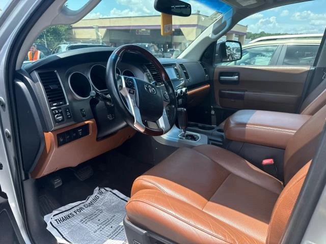 Toyota Sequoia 2015* PLATINUM 5.7L V8* JBL* ДИСТРОНИК* JBL* ОБДУХ - изображение 6
