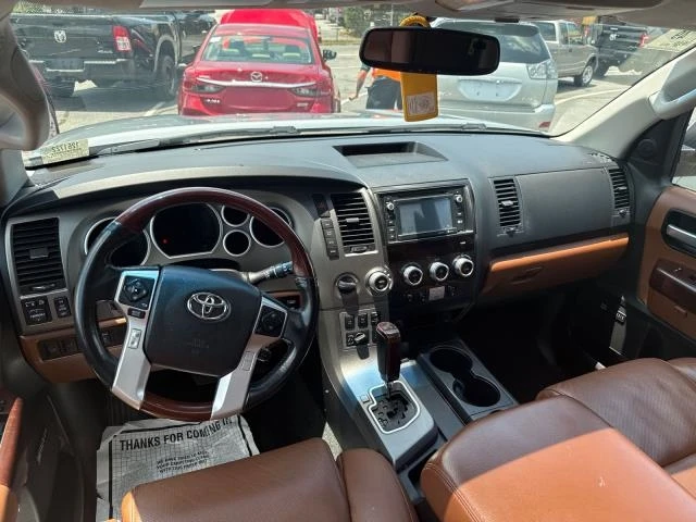 Toyota Sequoia 2015* PLATINUM 5.7L V8* JBL* ДИСТРОНИК* JBL* ОБДУХ - изображение 7