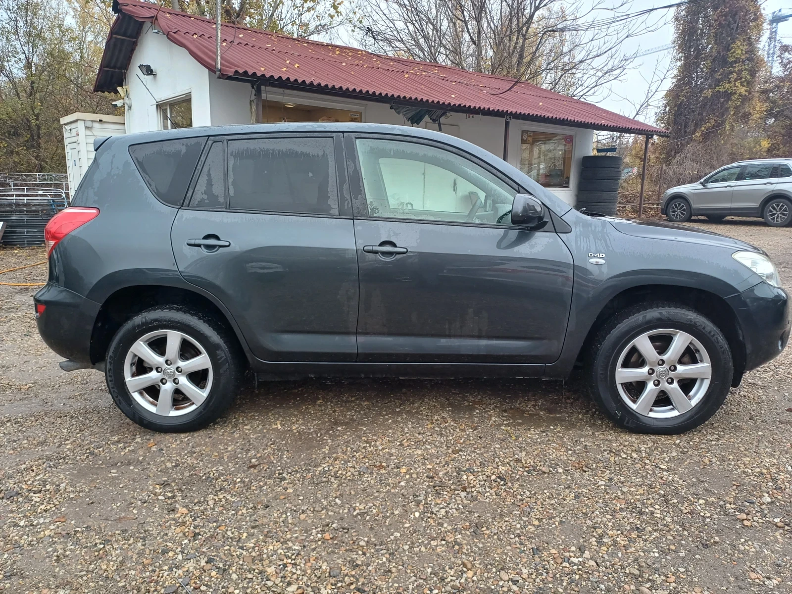 Toyota Rav4 2.2 D4D - изображение 4