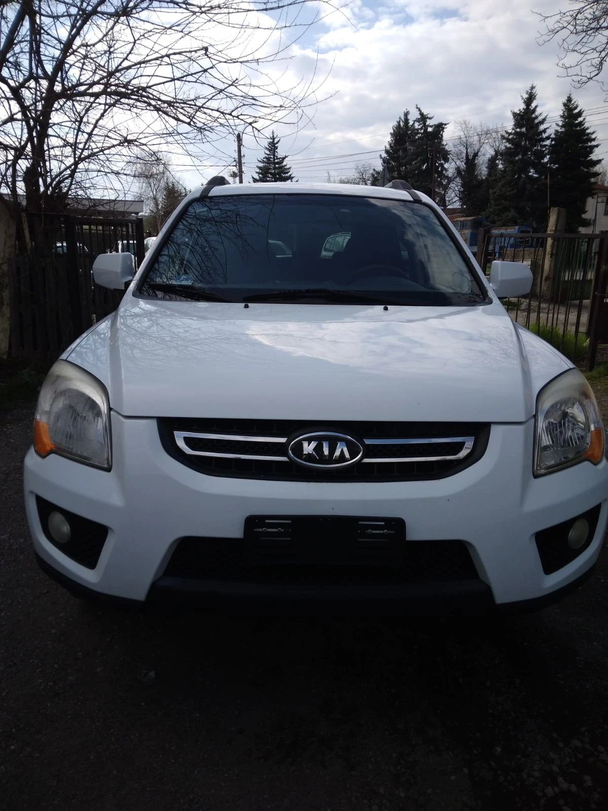 Kia Sportage 2.0 - изображение 2