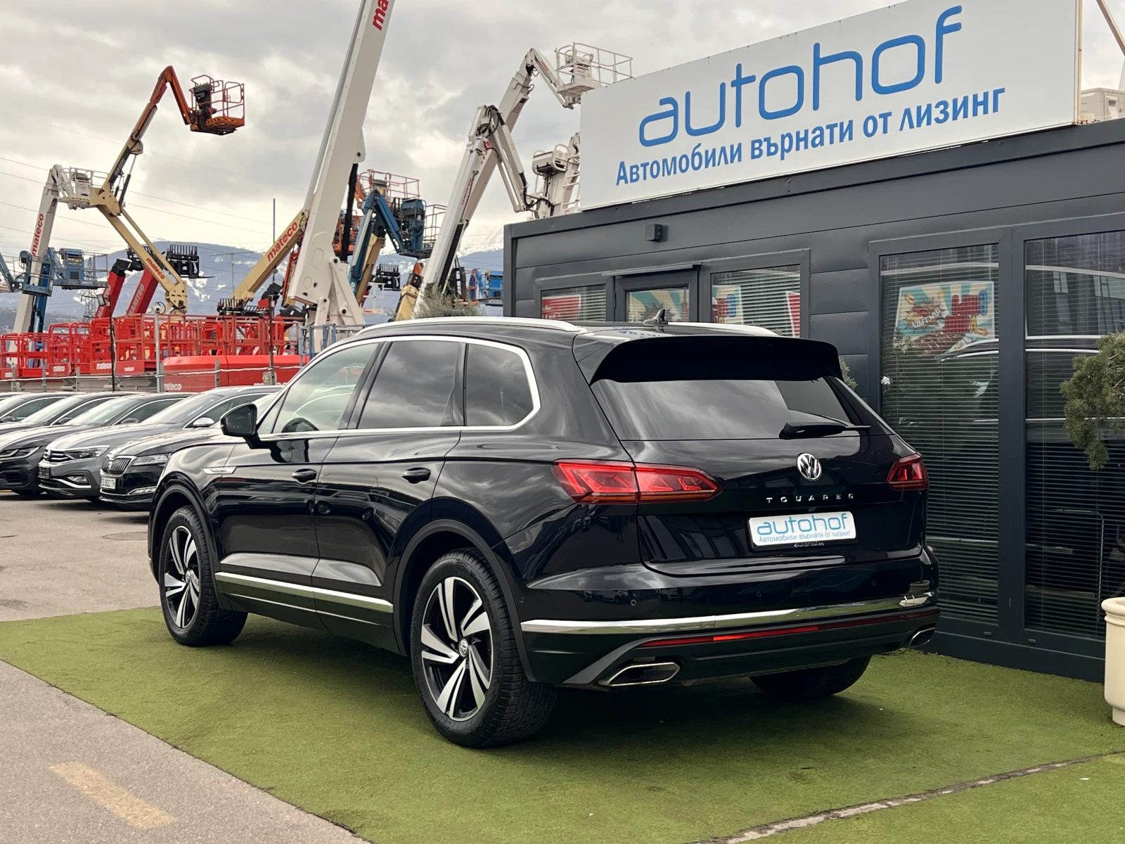 VW Touareg Elegance+ /3.0TDI/286K.C./8AT - изображение 3