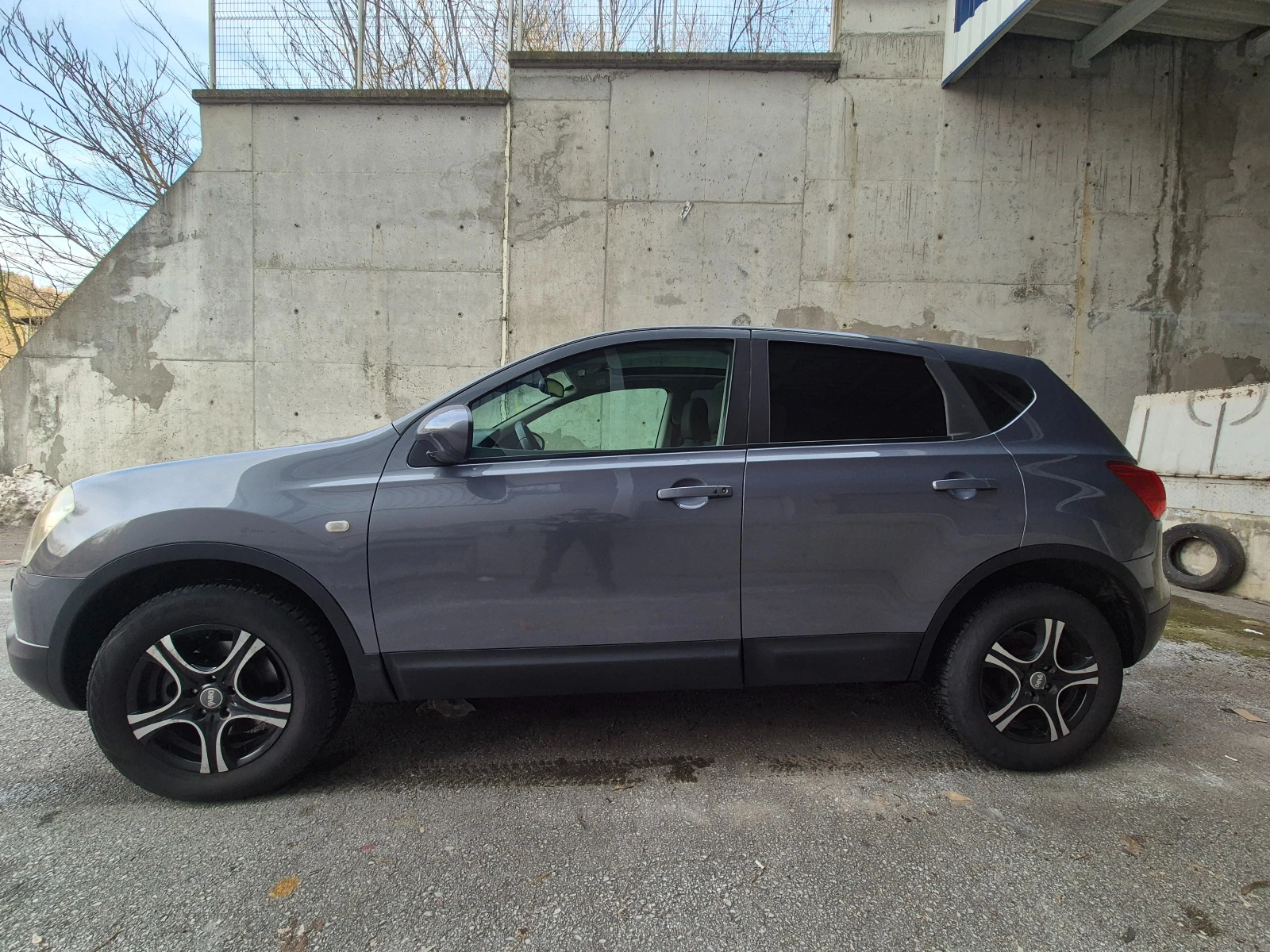Nissan Qashqai 1.5/Full Extri, снимка 8 - Автомобили и джипове - 53735797