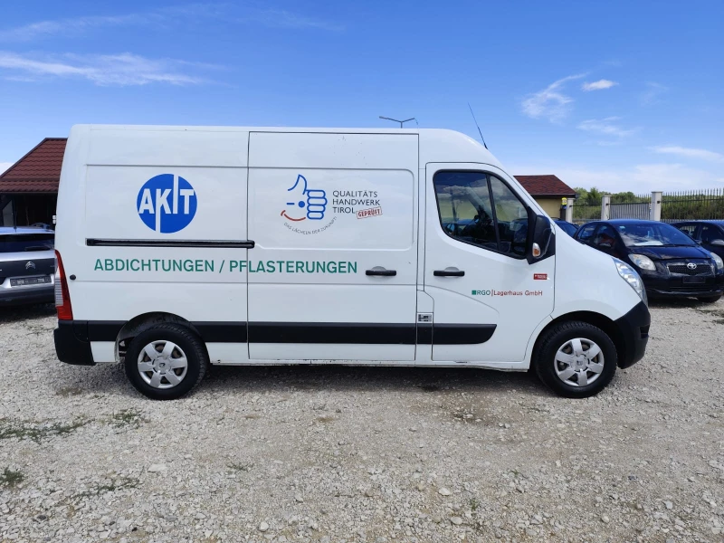 Renault Master 2.3 дизел, снимка 4 - Бусове и автобуси - 51607041