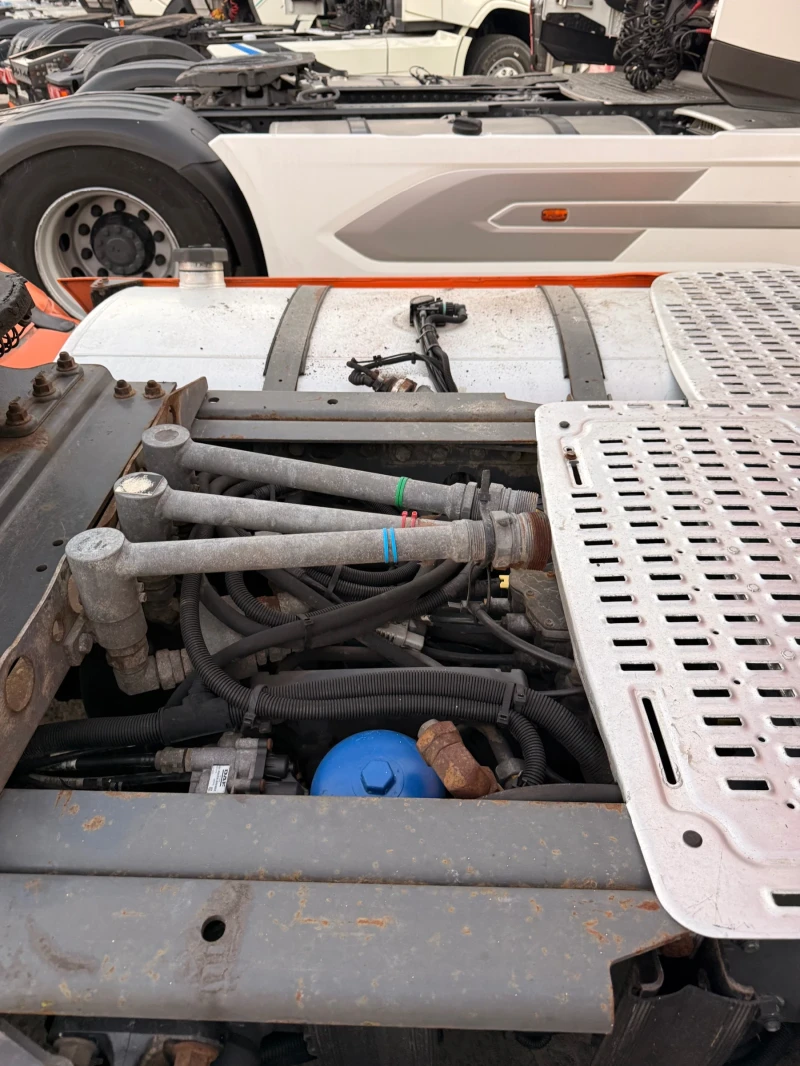 Daf XF 460 с Помпа и ADR AT-FL-EXII-EXIII-OX, снимка 5 - Камиони - 52804845