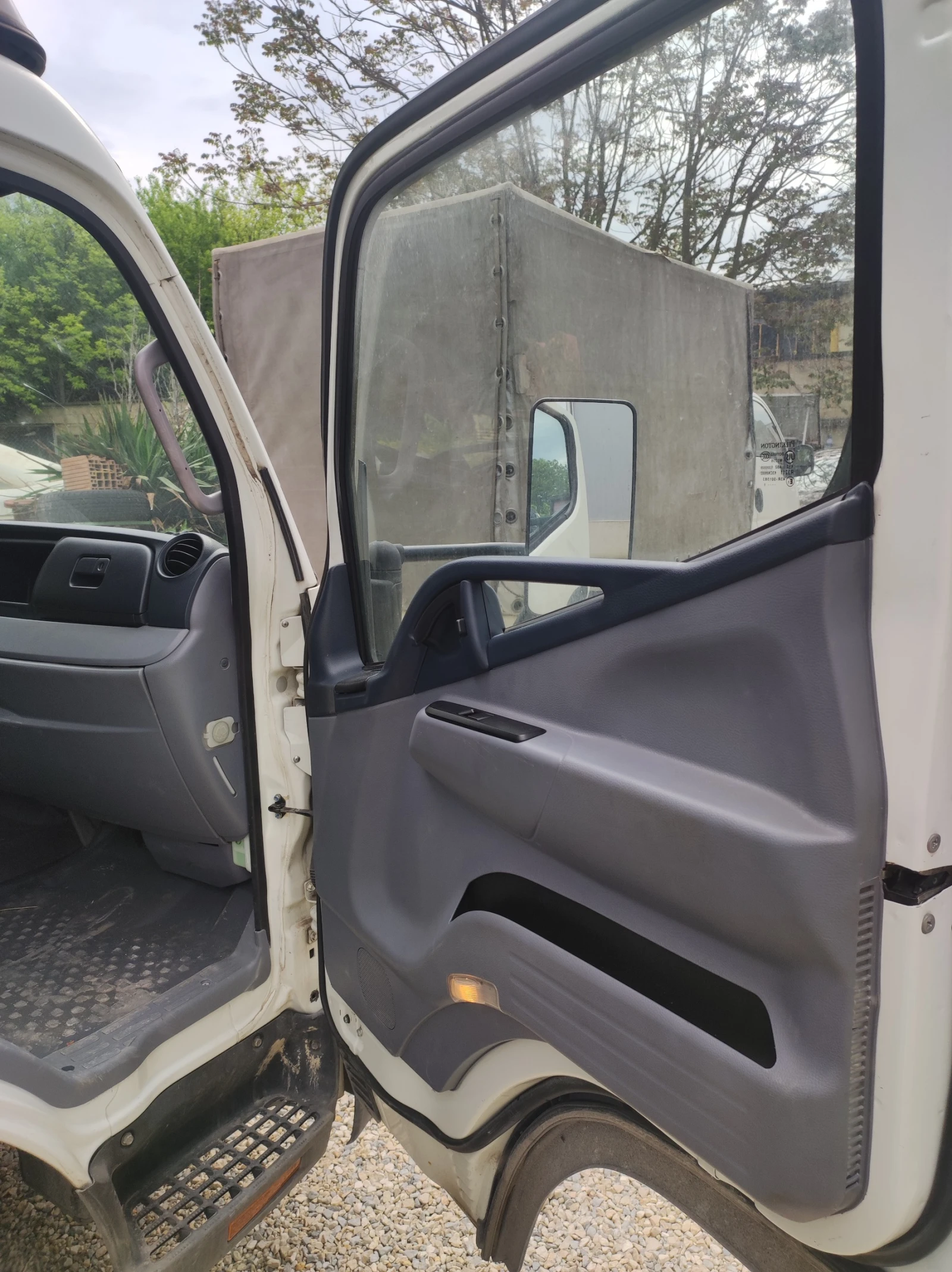 Mitsubishi Fuso КАНТЕР - изображение 8