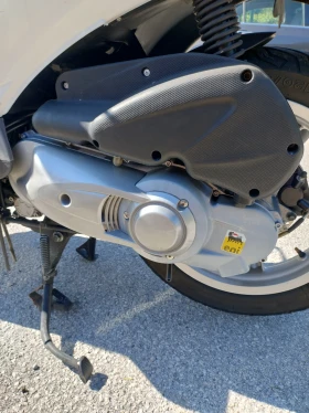 Aprilia Scarabeo 125, i Супер състояние!, снимка 7