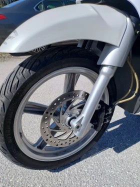 Aprilia Scarabeo 125, i Супер състояние!, снимка 6