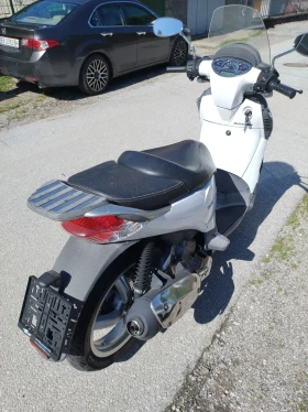 Aprilia Scarabeo 125, i Супер състояние!, снимка 16