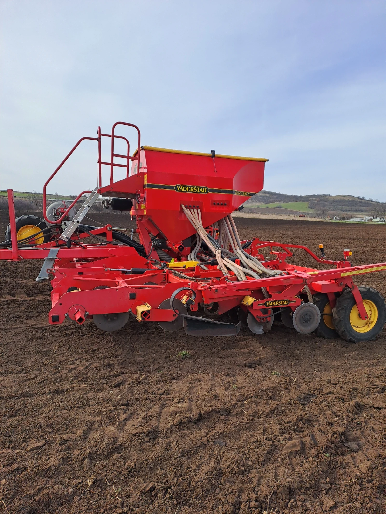 Сеялка Vaderstad Rapid 600S , снимка 7 - Селскостопанска техника - 56231565