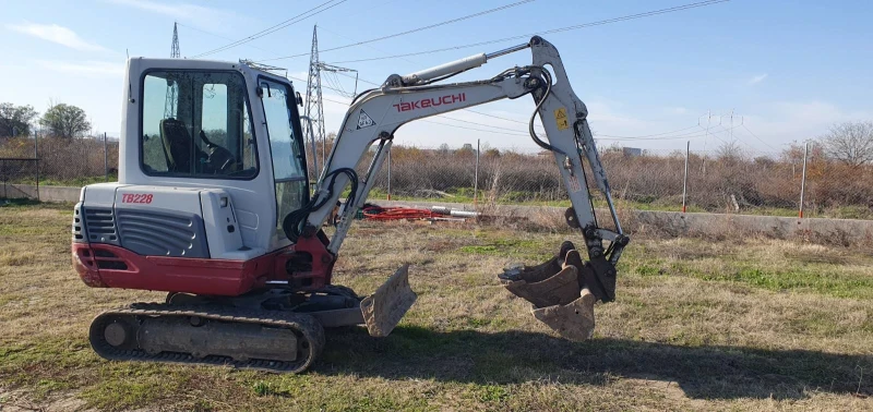 Багер Takeuchi, снимка 4 - Индустриална техника - 52459626