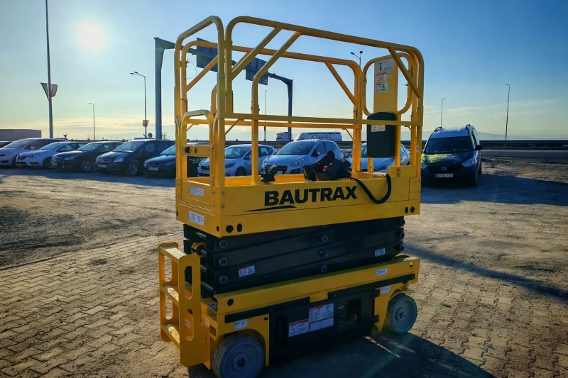 Автовишка Друга марка Bautrax SL8, снимка 7 - Индустриална техника - 53179554
