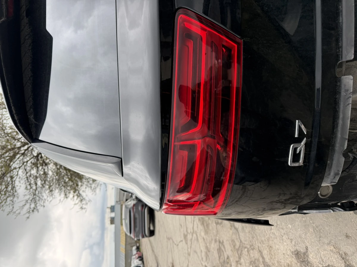 Заден ляв стоп за Audi Q7 4M 4M0945091