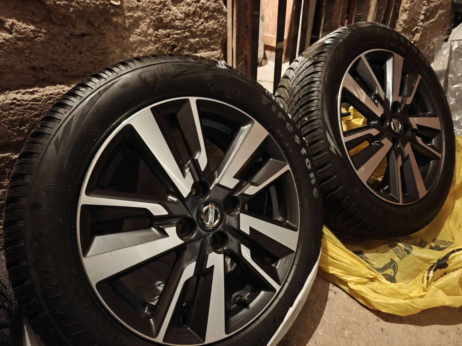    195/55R16  Nissan Micra | Mobile.bg   3