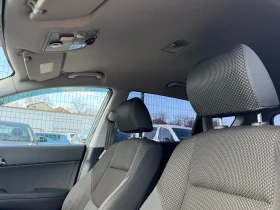 Hyundai I30 1.6CRDI 90кс. Навигация , снимка 11