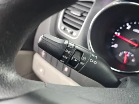 Kia Carnival 2.2 CRDI, снимка 17