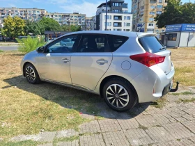 Toyota Auris 2.0d4d/Нави-Камера-Ксенон-6ск* , снимка 8
