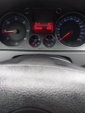 VW Passat - 3750 € / 7334.36 лв. - 17919985 10