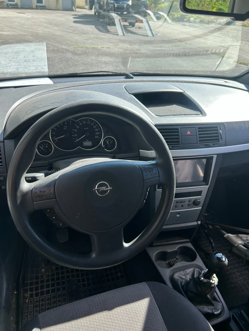 Opel Meriva 1.6, снимка 5 - Автомобили и джипове - 47464730