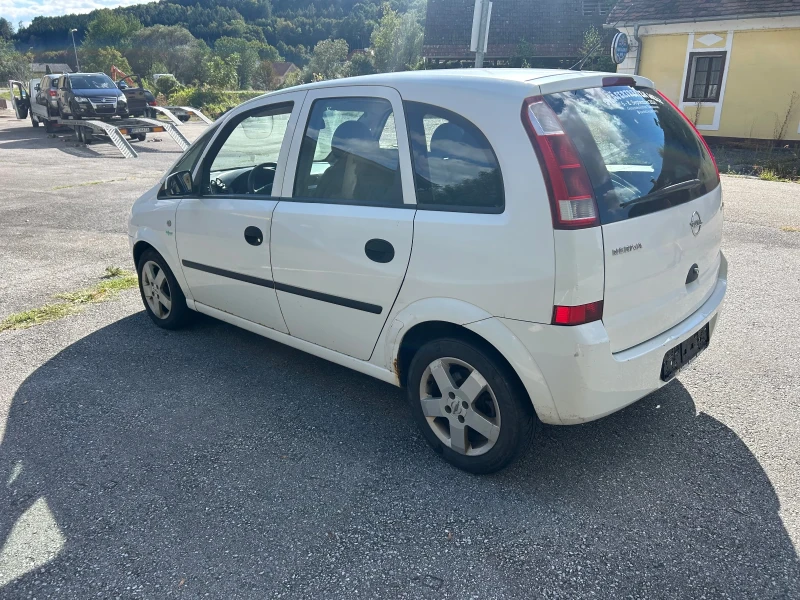 Opel Meriva 1.6, снимка 3 - Автомобили и джипове - 47464730