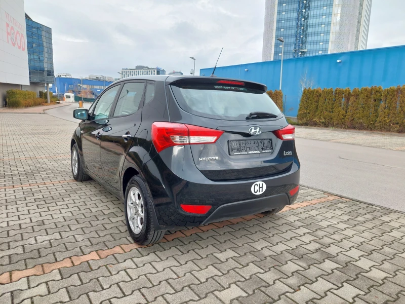 Hyundai Ix20 1.4 i-ШВЕЙЦАРИЯ, снимка 4 - Автомобили и джипове - 48257369