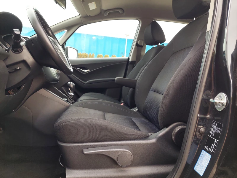 Hyundai Ix20 1.4 i-ШВЕЙЦАРИЯ, снимка 9 - Автомобили и джипове - 48257369