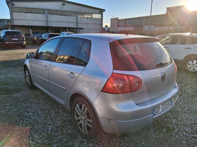 VW Golf 1.9TDI, снимка 4 - Автомобили и джипове - 48816460