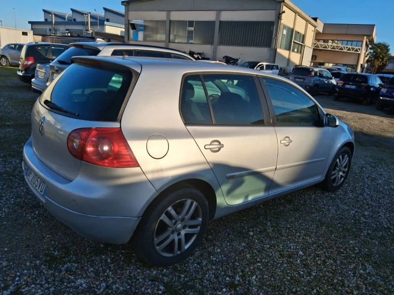 VW Golf 1.9TDI, снимка 3 - Автомобили и джипове - 48816460