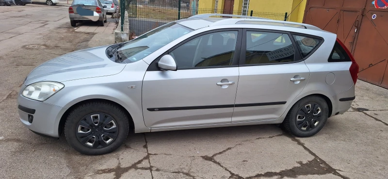 Kia Ceed SW, снимка 1 - Автомобили и джипове - 49149740